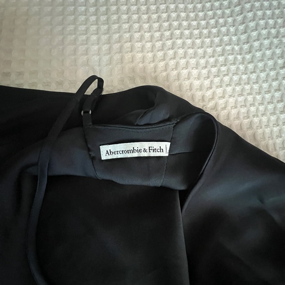 Abercrombie & Fitch Satin Black Dress - Picture 7 of 7